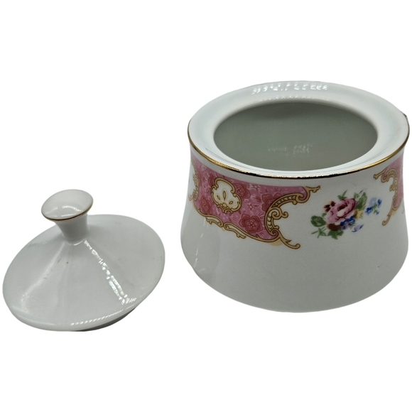 Lynn's Fine China Lidded Bowl - Picture 3 of 8